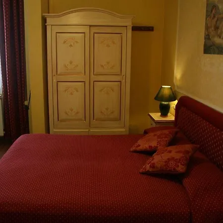 Pezzati 3* Florence